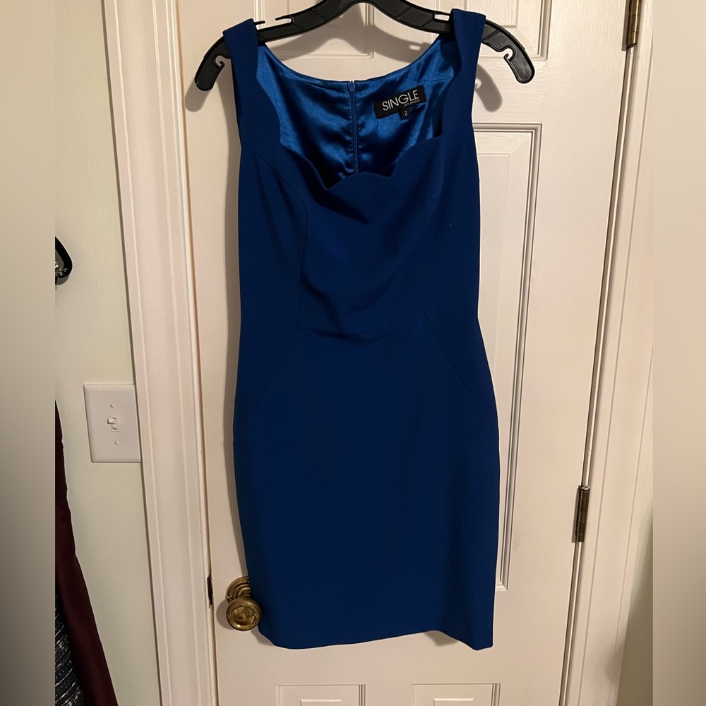 Single Los Angeles Dress